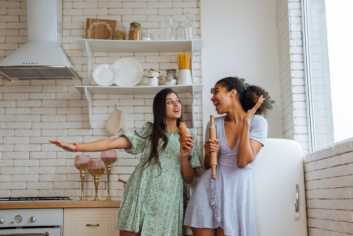 The Essential Roommate Rules to Live Peacefully