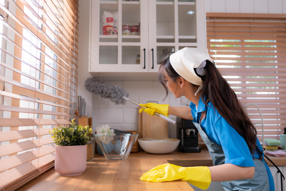 The Benefits of a Weekly Cleaning Schedule for Your Apartment