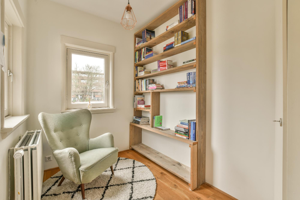 The Ultimate Booklover's Guide to Perfect Bookshelf Hacks in Small Spaces